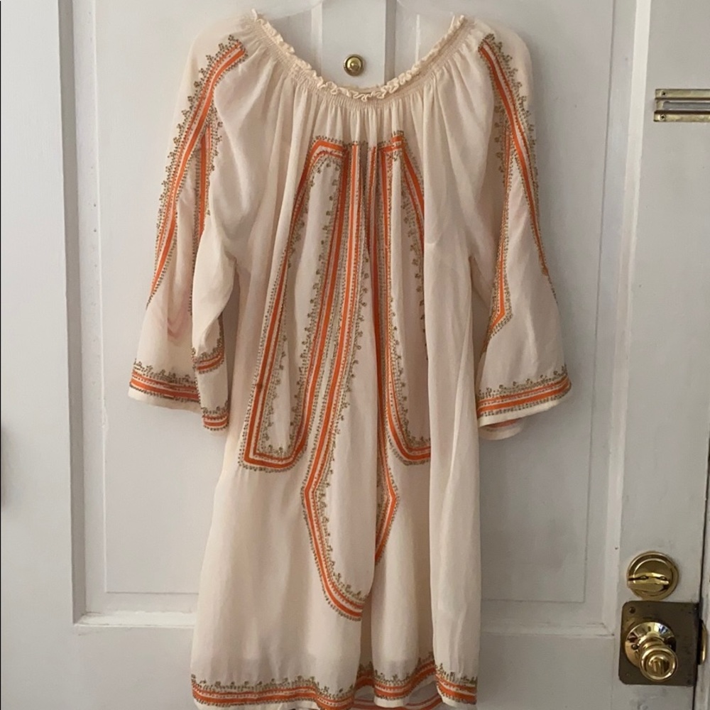 Runway contour dress